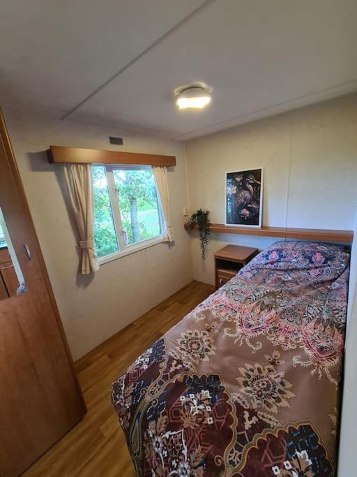 Chalet 'Como La Flor' Julianadorp Flowerfields Overview! Eksteriør bilde
